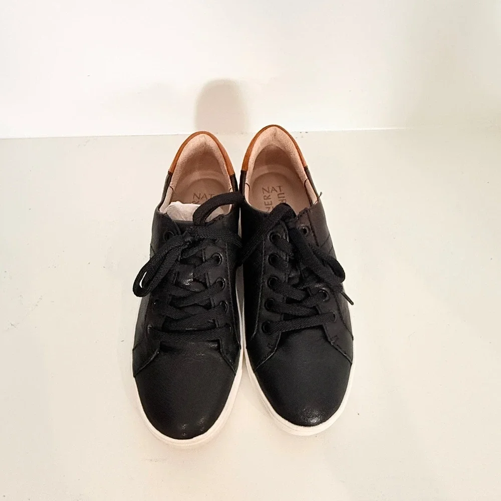 Naturalizer Morrison Sneakers Womens 8M Black Leather Walking Minimalist NWT